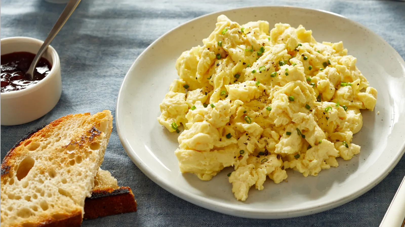 How To Make Copycat 'Just Egg' Vegan Egg Mix - Susan Cooks Vegan